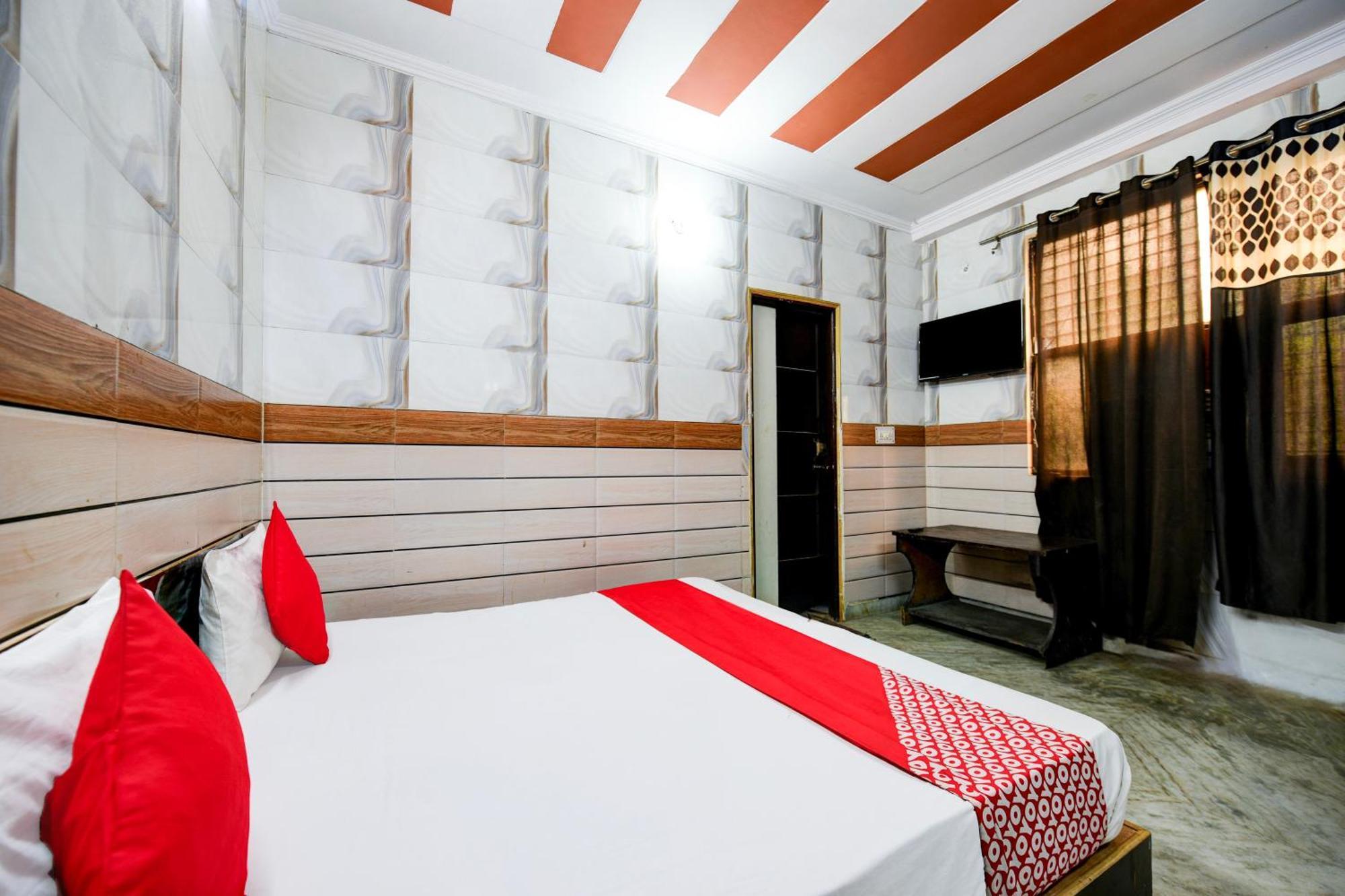 O Granville Hotel New Delhi
