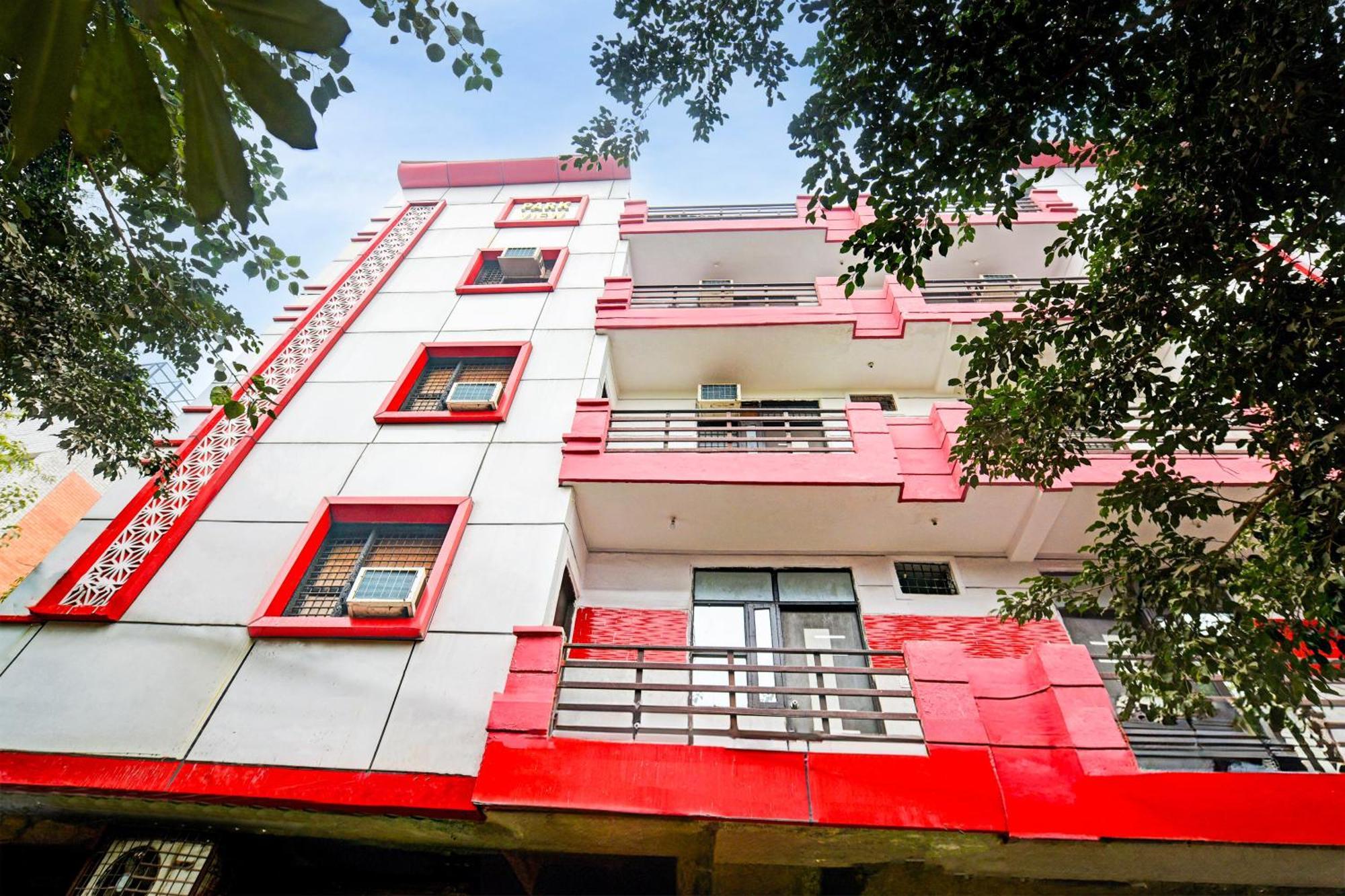Hotel O Granville New Delhi